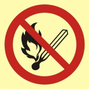 Znak Zakaz używania otwartego ognia-palenie tytoniu zabronione